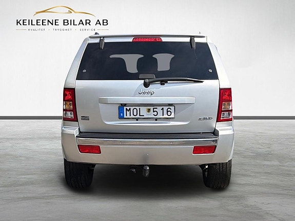 Jeep Grand Cherokee 6 of 24