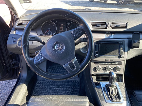 Volkswagen Passat 5 of 5