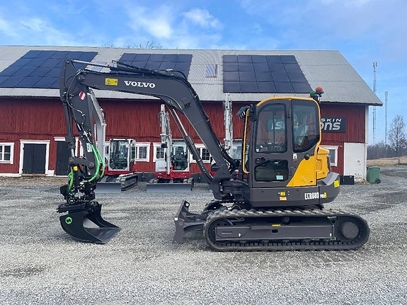 Volvo ECR88D Steelwrist X12 C-Smörj NY