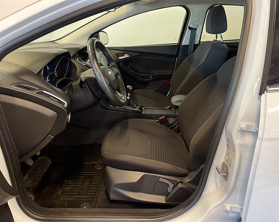 Ford Focus 6 of 11
