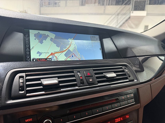 BMW 520d 16 of 16