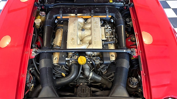 Porsche 928 18 of 24