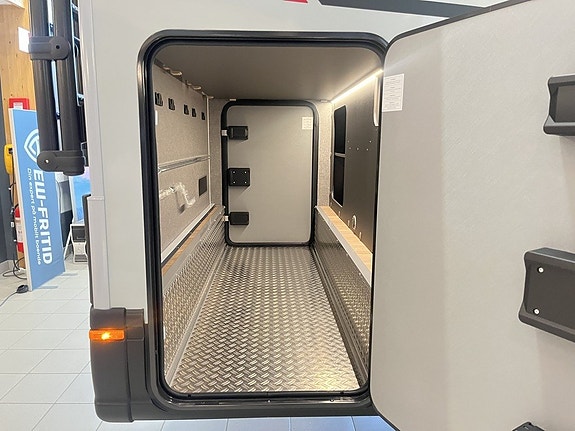 Dethleffs GLOBEBUS PERFORMANCE 4X4 T46 (TRUMA D6E+Luftfjädring+AWD+Golvvärme) 9 of 30