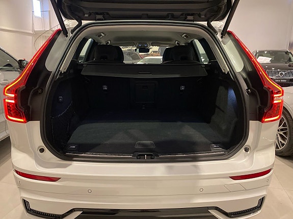 Volvo XC60 13 of 14