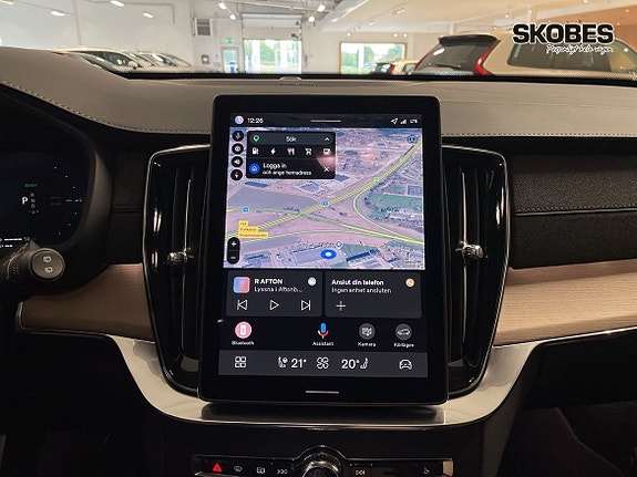 Volvo XC90 15 of 23
