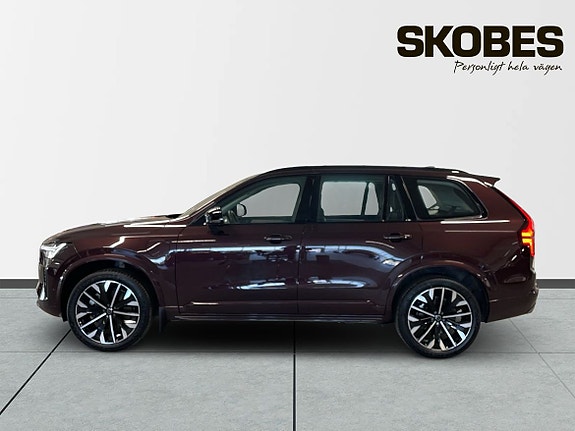 Volvo XC90 4 of 5