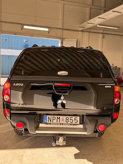 Mitsubishi L200 4 of 5