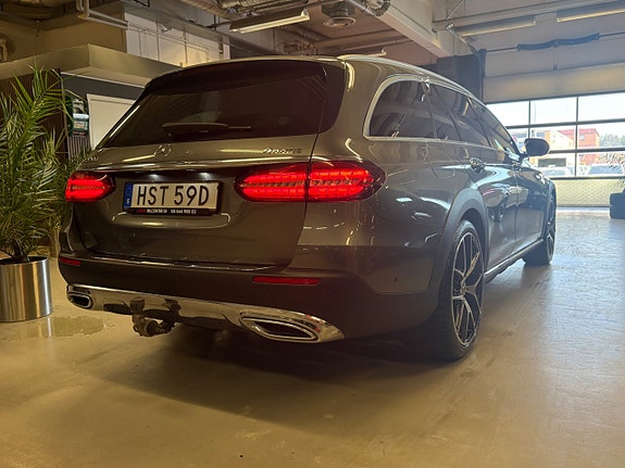 Mercedes-Benz E220 d 7 of 24