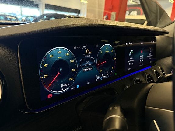Mercedes-Benz E220 d 14 of 24