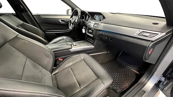 Mercedes-Benz E220 d 16 of 19