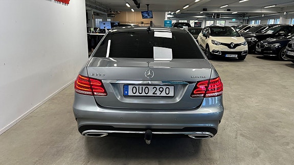 Mercedes-Benz E220 d 5 of 5