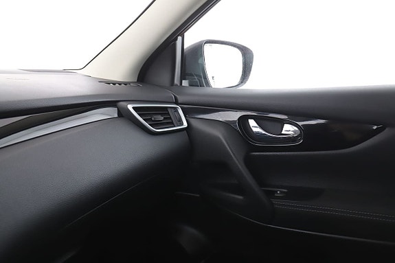 Nissan Qashqai 24 of 30
