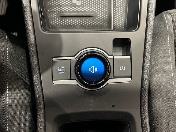 Volkswagen T-Roc 14 of 18