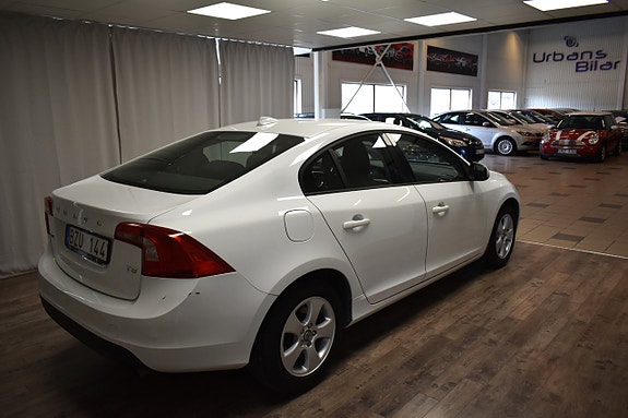 Volvo S60 6 of 18