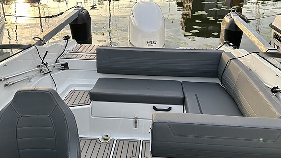 Yamarin 63 BR - Yamaha F150 XCA2 White -23 7 of 8