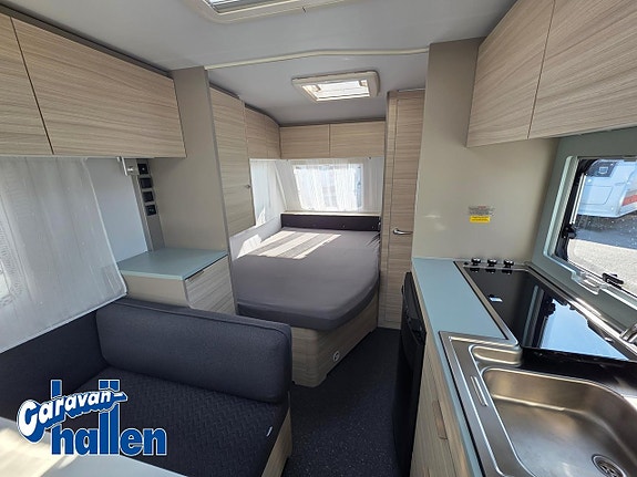 Adria Altea 432 PX 5 of 10