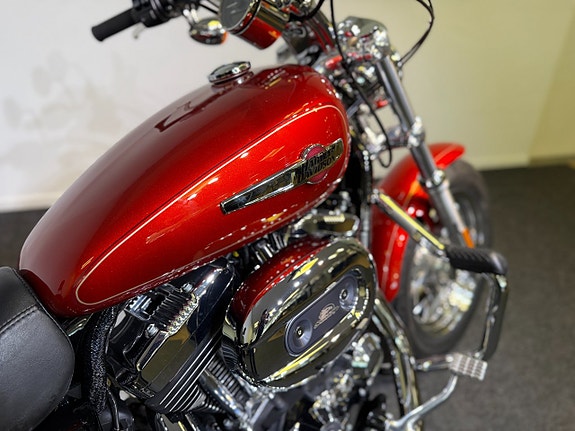 Harley-Davidson Sportster 1200 Custom /XL1200C/ Nedsatt pris! 8 of 10