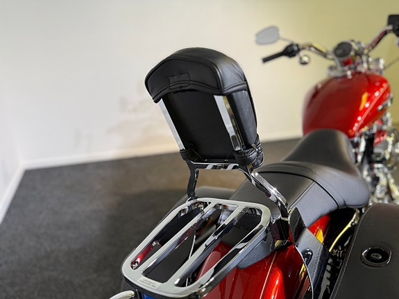 Harley-Davidson Sportster 1200 Custom /XL1200C/ Nedsatt pris! 7 of 10