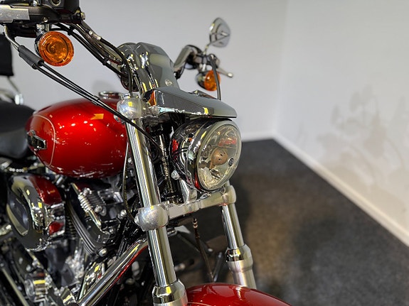 Harley-Davidson Sportster 1200 Custom /XL1200C/ Nedsatt pris! 4 of 10
