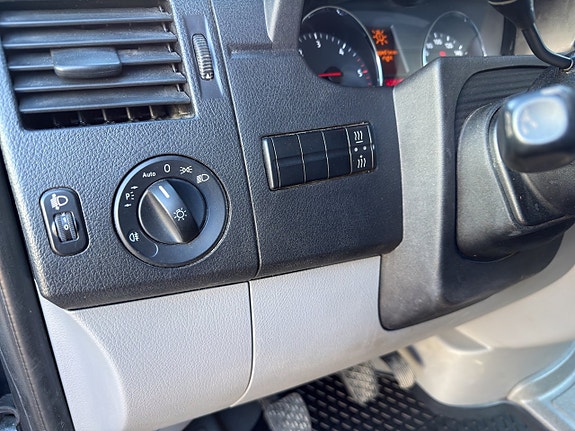 Volkswagen Crafter 35 18 of 20
