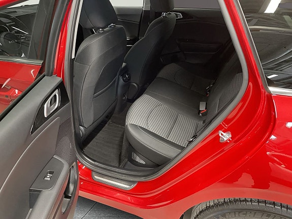Kia Ceed 9 of 9
