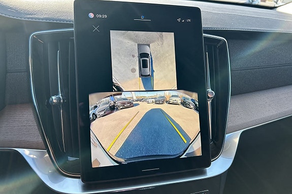 Volvo XC90 14 of 15