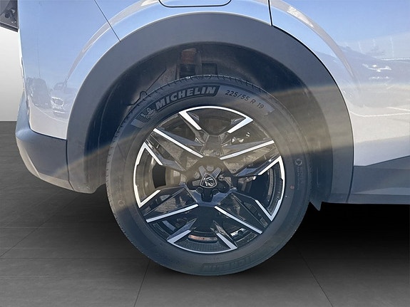 Peugeot 3008 16 of 17