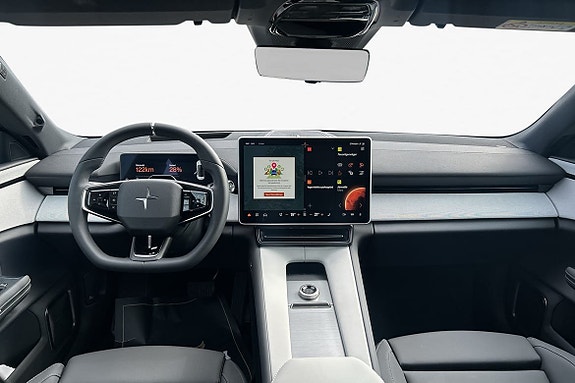 Polestar 4 12 of 17