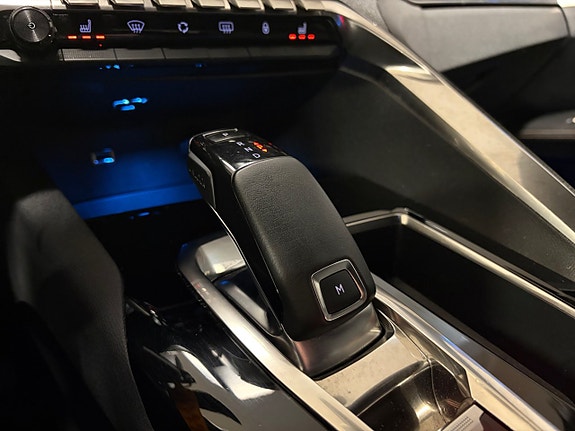 Peugeot 3008 9 of 15