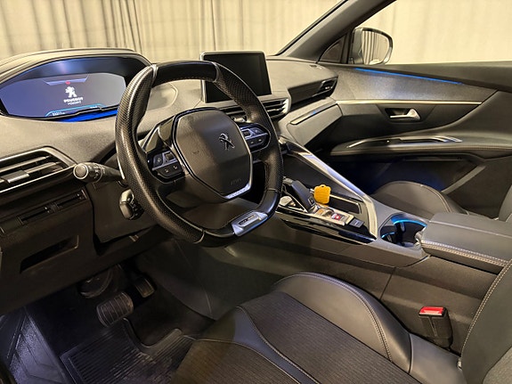Peugeot 3008 7 of 15