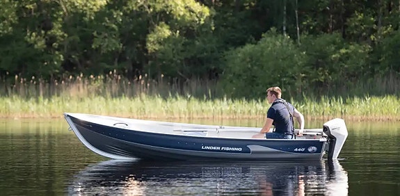 KAMPANJ Linder 440 Fishing, Mercury F4 MH båtmotor