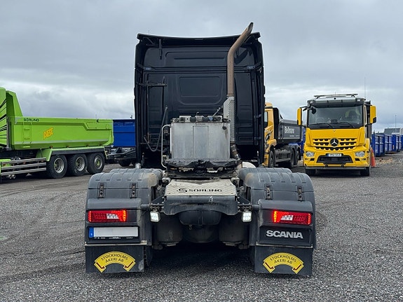 Dragbil Scania R520 A 6X4 NB -2018 | Full-luft via auktion 5 of 27
