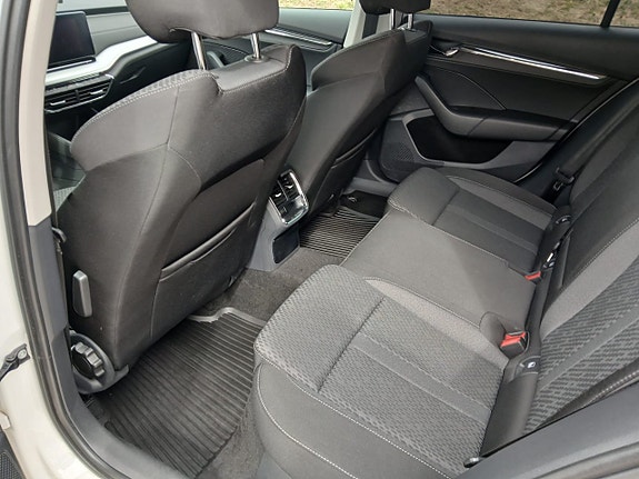 Skoda Octavia 12 of 22
