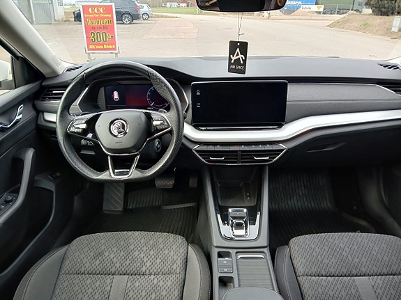 Skoda Octavia 8 of 22