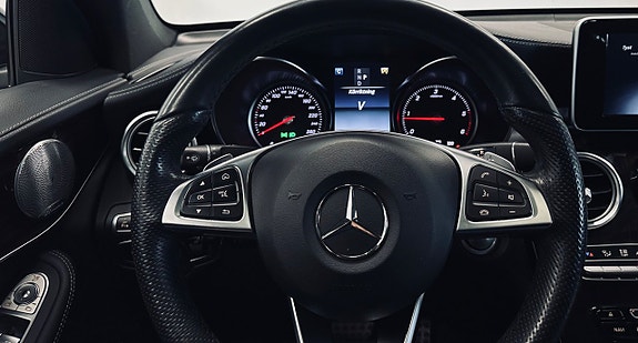 Mercedes-Benz GLC220 d 13 of 13