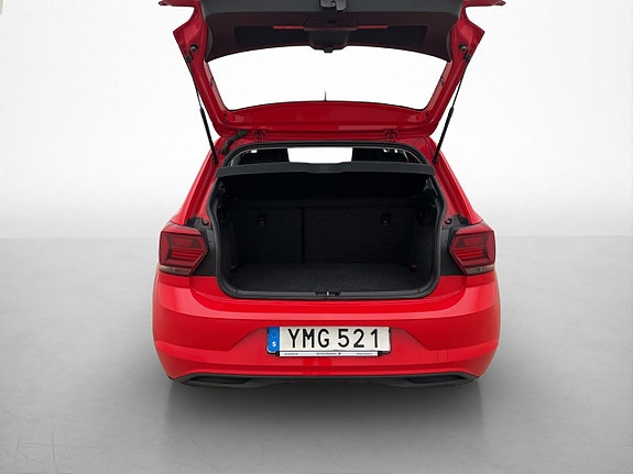Volkswagen Polo 23 of 27