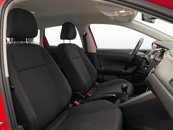 Volkswagen Polo 20 of 27