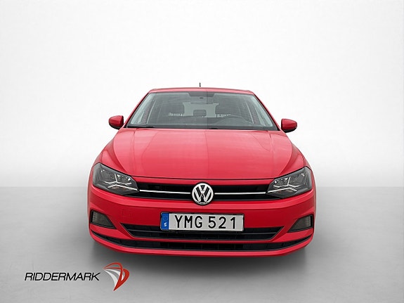 Volkswagen Polo 2 of 5