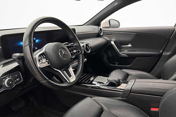 Mercedes-Benz A200 8 of 23