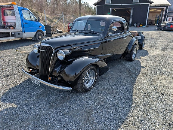 Chevrolet Master 8 of 19