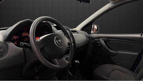 Dacia Duster 5 of 5