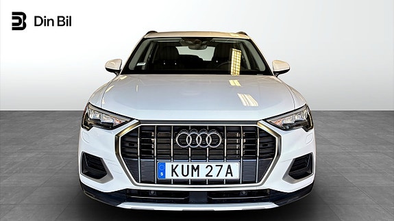Audi Q3 4 of 5
