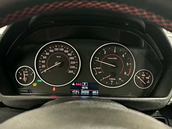 BMW 320d 10 of 14