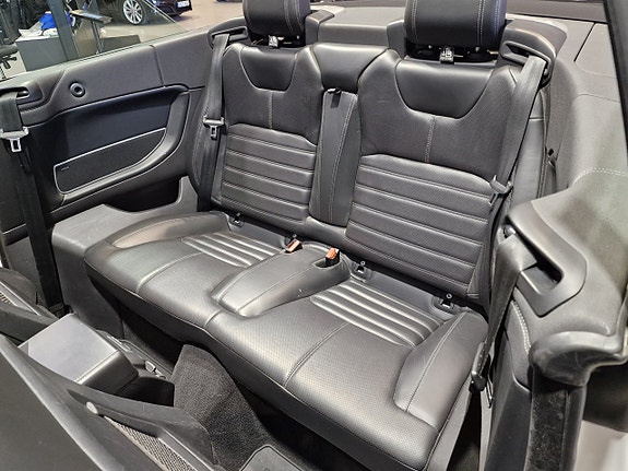 Land Rover Range Rover Evoque 16 of 20