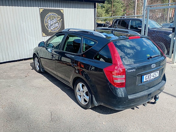 Kia Ceed 3 of 14
