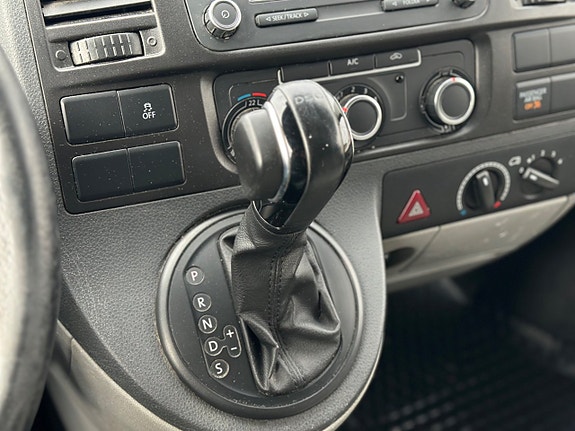 Volkswagen Transporter 11 of 20
