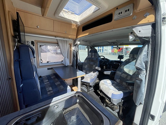 Fiat ADRIA MOBIL TWIN Plåtis /Dragkrok /Cykelställ/ Markis /B-kamera 14 of 20