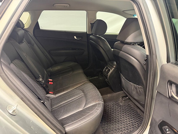 Kia Optima 8 of 10