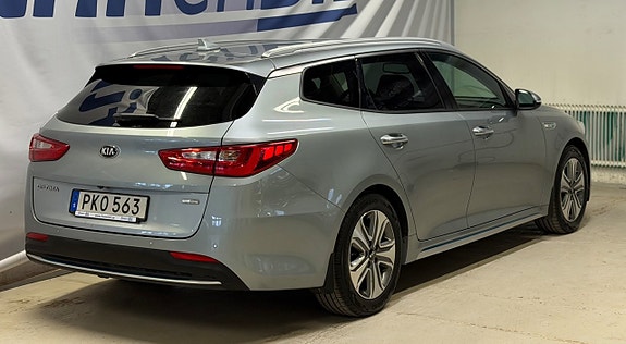 Kia Optima 3 of 5