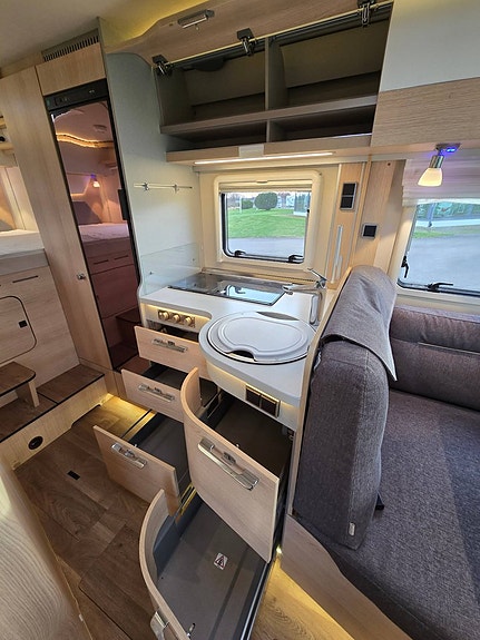 Hymer B-MC I 550 12 of 18